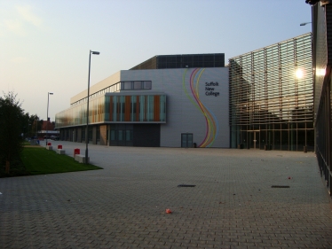 SUFFOLK NEW COLLEGE